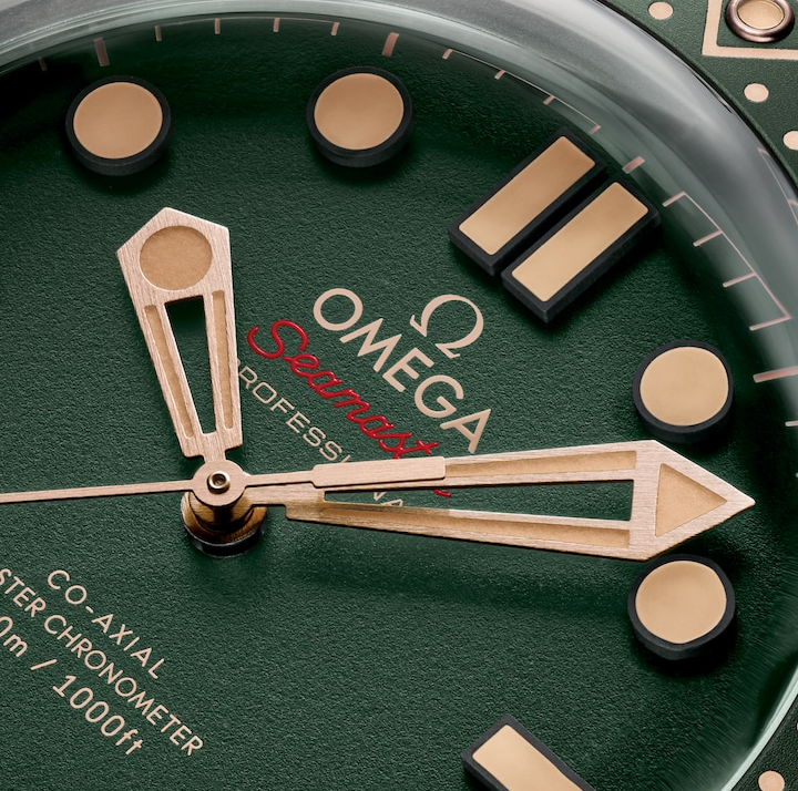 OMG Seamaster Diver 300m, 42mm with Dark Green Dial